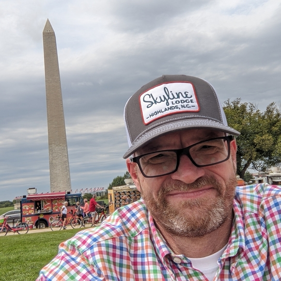 COPY - Meet your Posher, Kevin - Picture 1 of 2